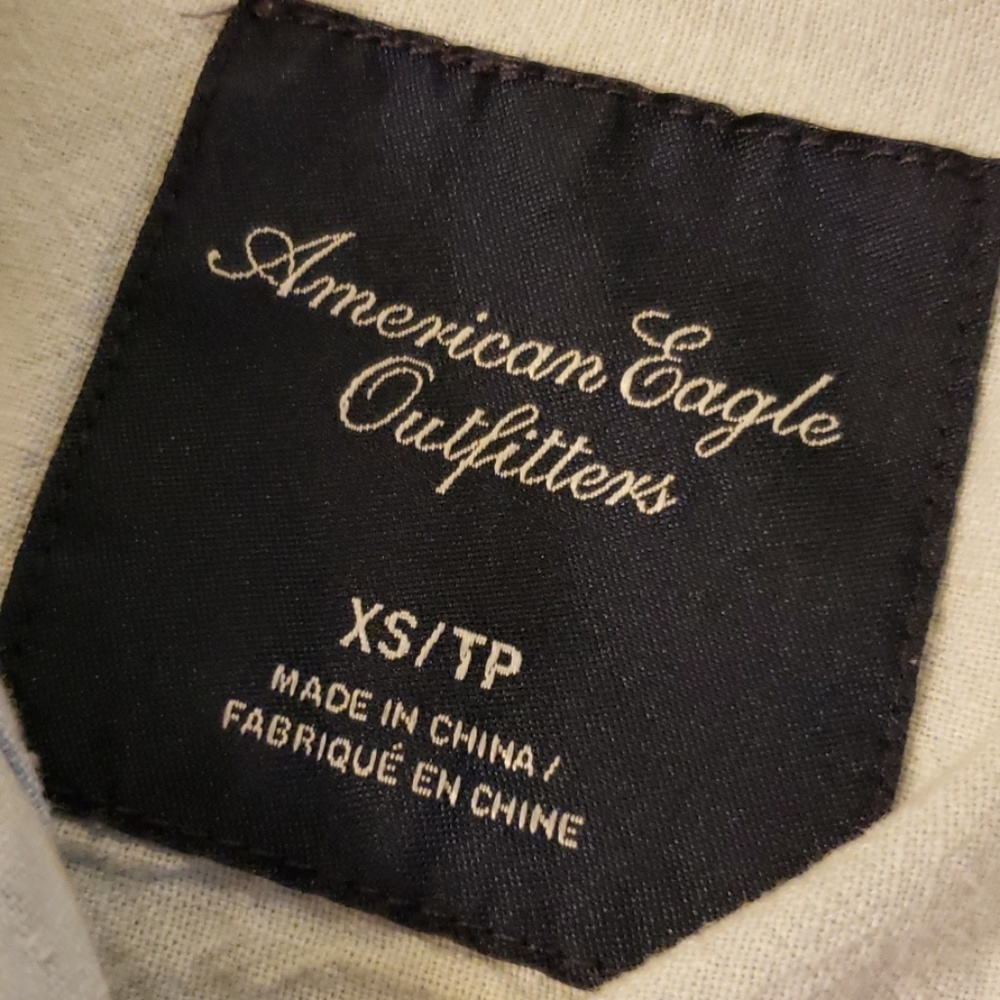 Top - Picture 2 of 2